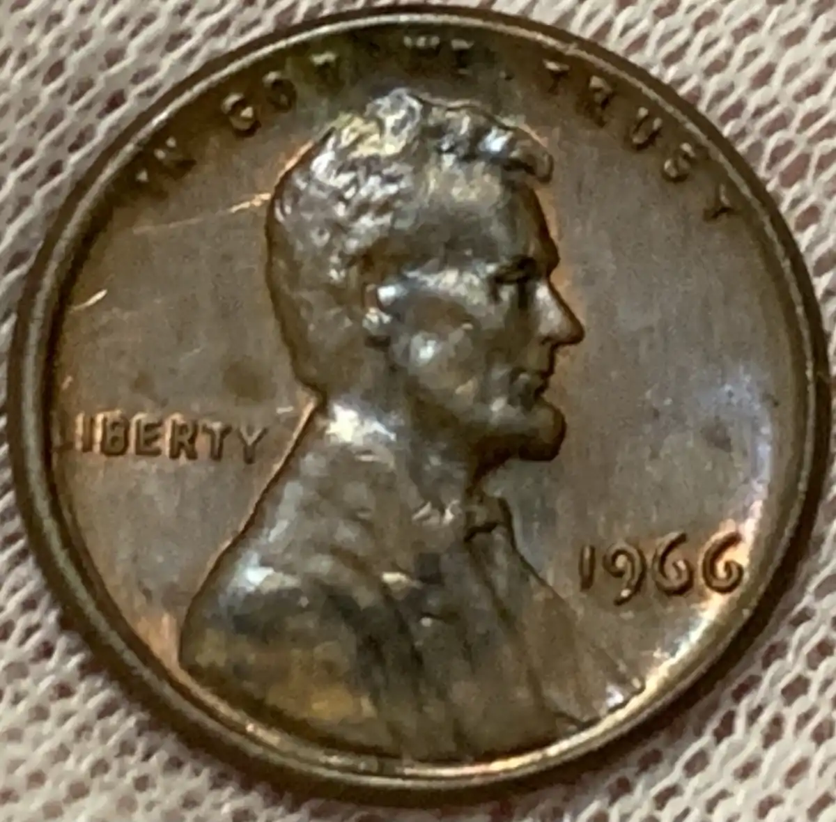 1966---P-Lincoln-Memorial-Cent-With-Partial-Collar-Error-Coin-1-Of-3
